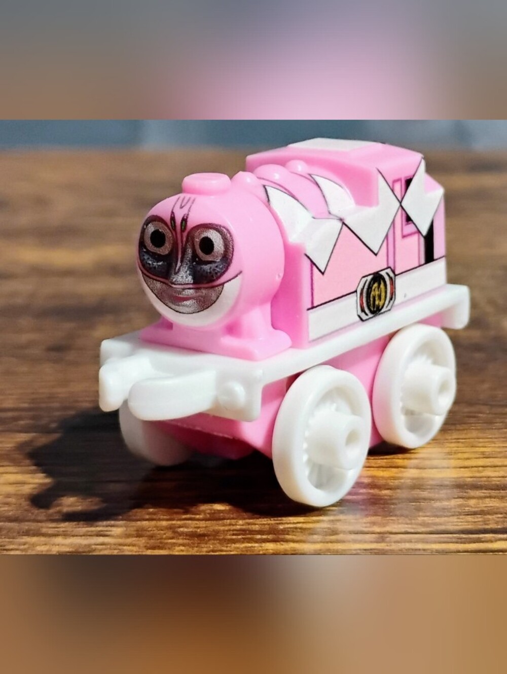 Thomas & Friends Minis: Rosie As Pink Ranger